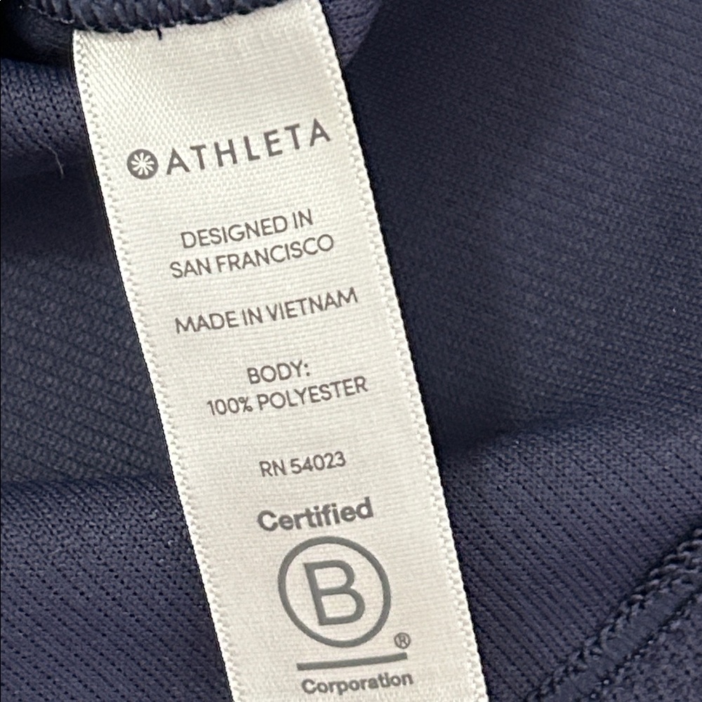 Athleta Top - Picture 9 of 9